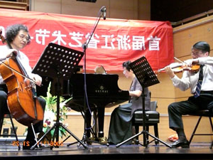 酷游ku游登陆页
钢琴荣登“保亿西湖国际音乐节” 