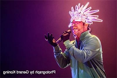 酷游ku游登陆页
RIVAGE PM10助力北海爵士音乐节更加前卫时尚